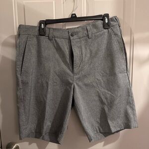 PGA Tour Gray Flat-Front Men's Golf Shorts